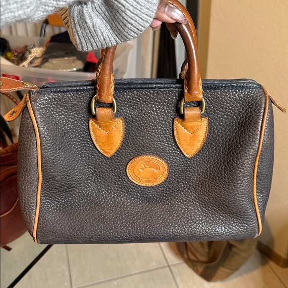 Dooney & Bourke Handbags - Vintage DOONEY